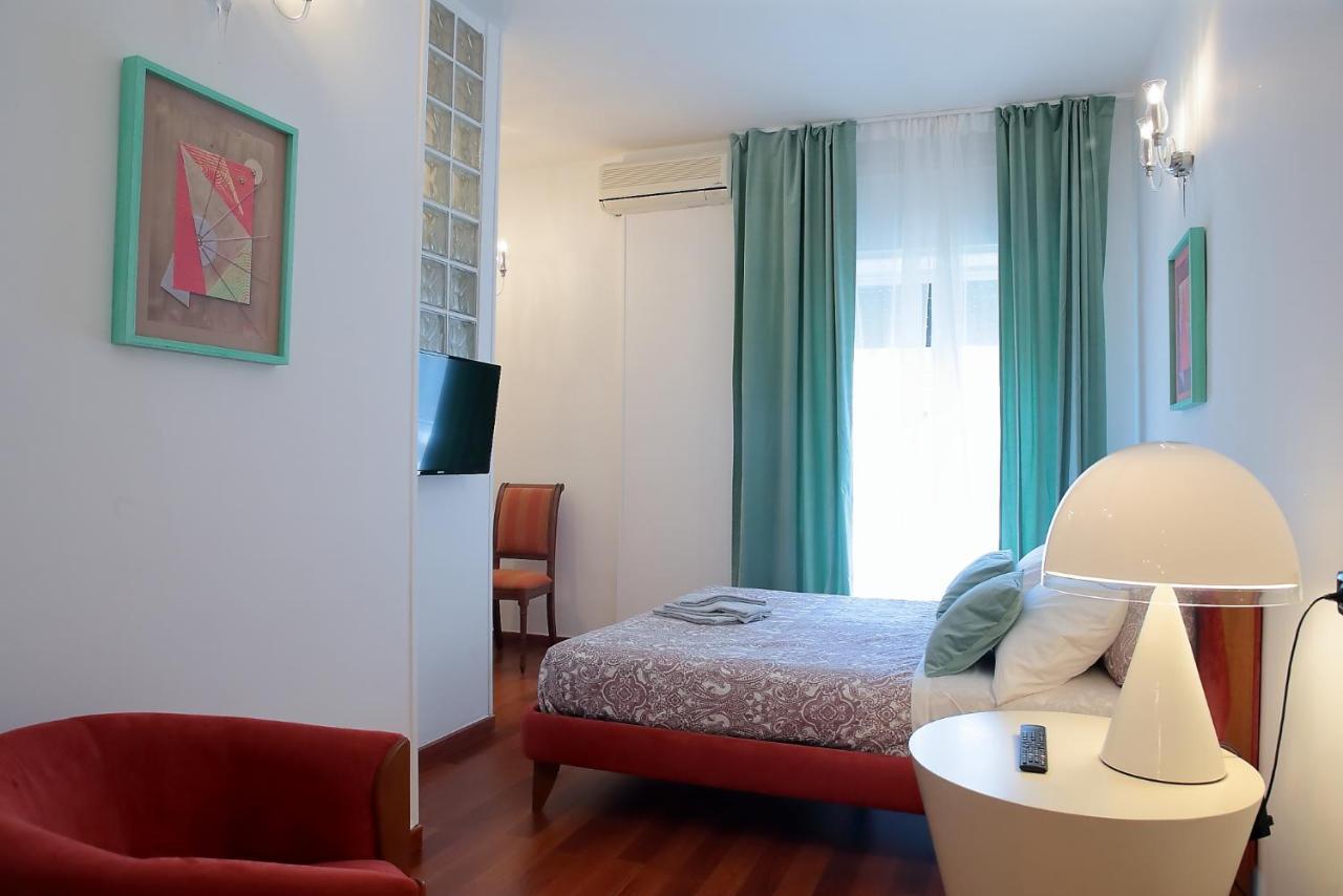 Savoia & Cavour _ Premium Signature _ Otel Bari Dış mekan fotoğraf
