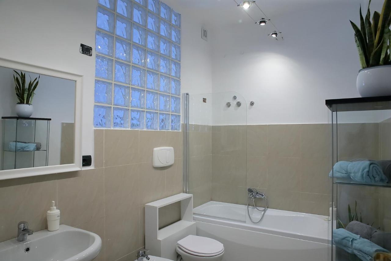 Savoia & Cavour _ Premium Signature _ Otel Bari Dış mekan fotoğraf