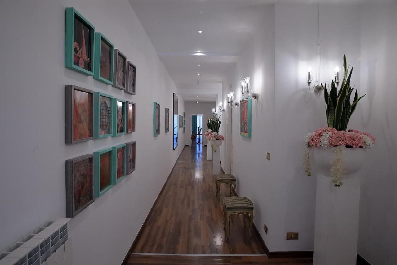 Savoia & Cavour _ Premium Signature _ Otel Bari Dış mekan fotoğraf
